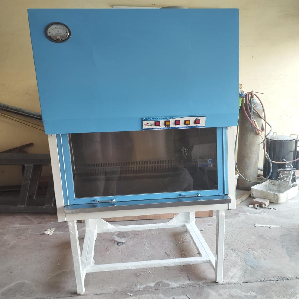 BIO SAFE BIOLOGICAL SAFETY CABINET - CLASS II TYPE A2/SSI-1040