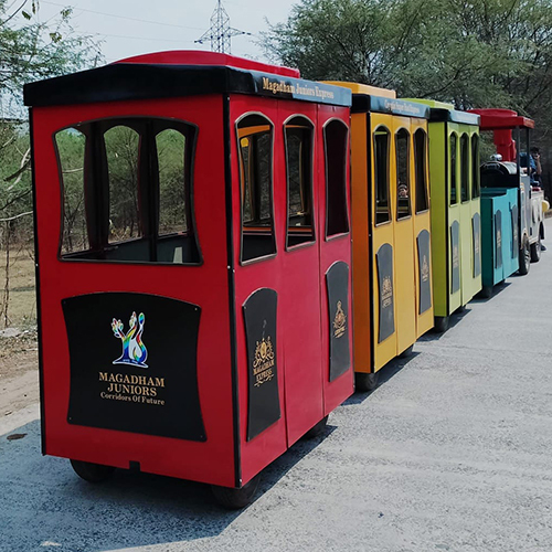 Close Boggie Trackless Toy Train