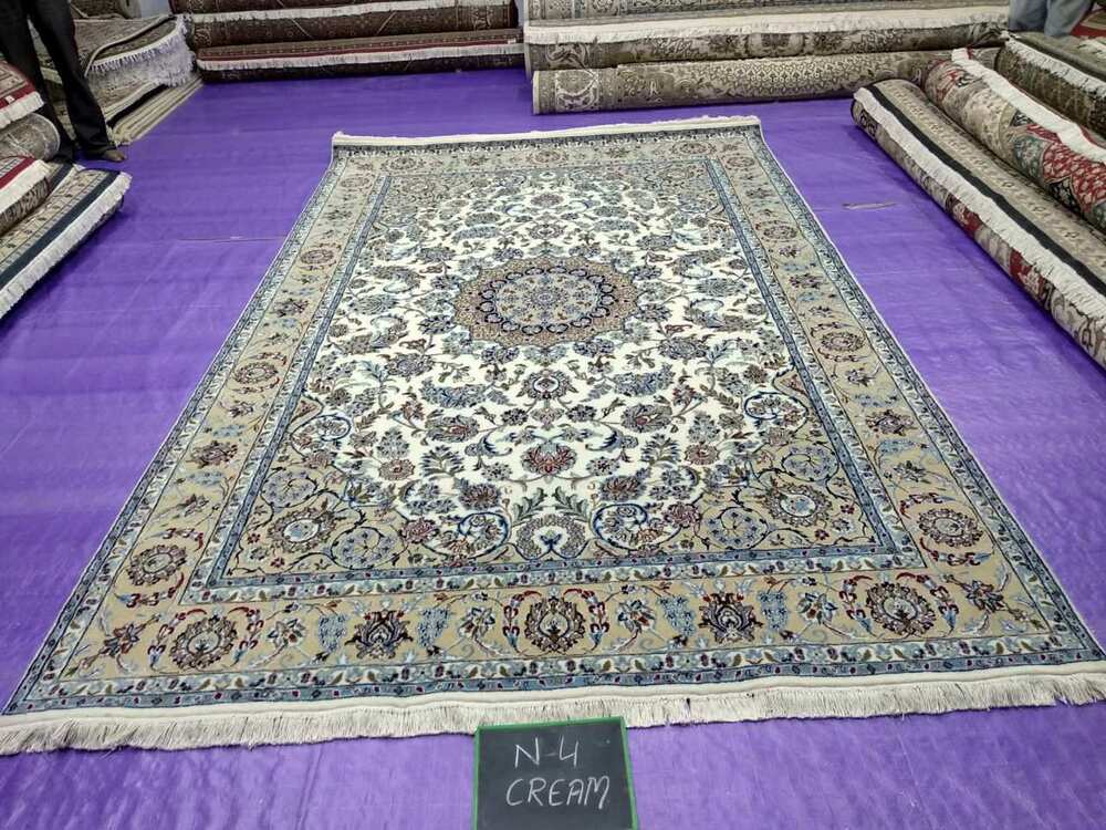 Luxury Wool & Silk Persian Rug
