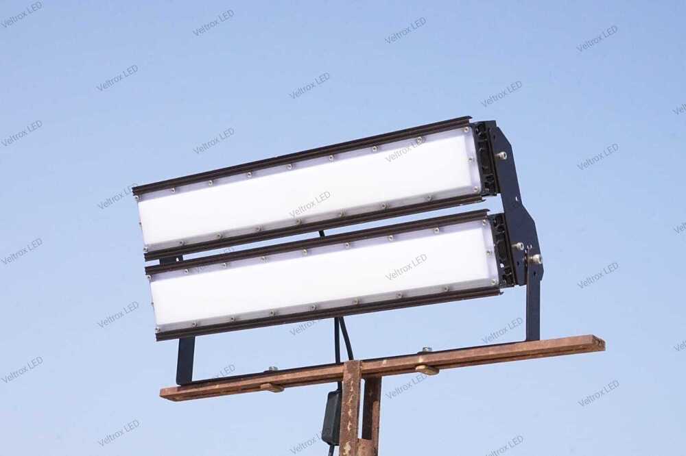 Veltrox 400W LED Antiglare Linear Flood Light (WH)