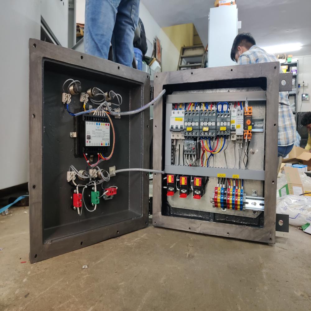 Flameproof Star Delta Starter - Base Material: Mild Steel