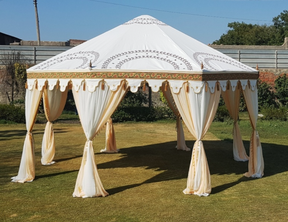 Canvas Tent - Color: White