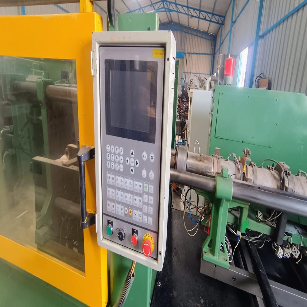 Automatic Plastic Cutlery Spoon Making Machine - Capacity: 2000 Pcs/hr