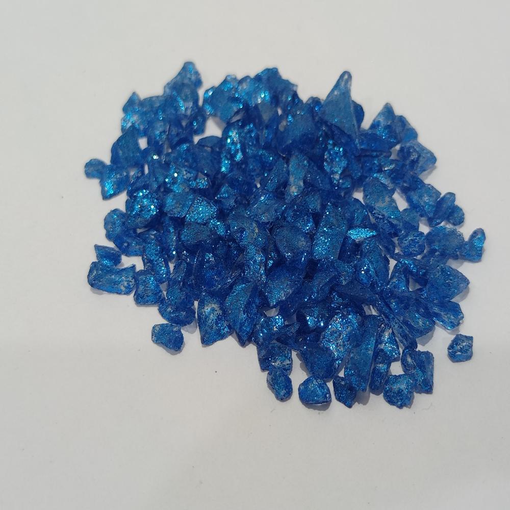 Dartk blue color coated small glass chips for craft application used
