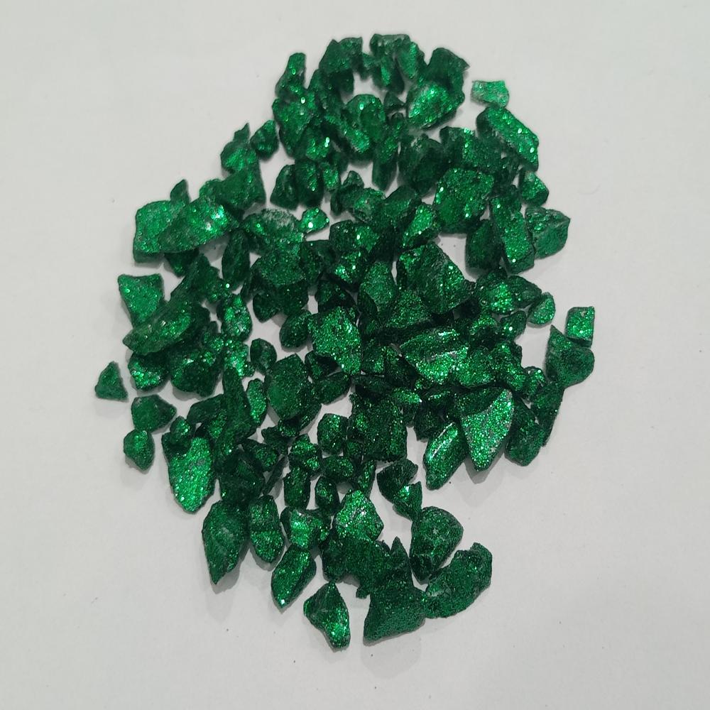 Green color coated glass chips / colored glass chips 3-6 mm