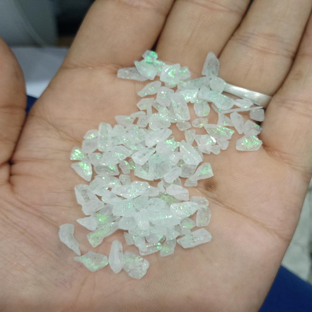 Green color coated glass chips / colored glass chips 3-6 mm