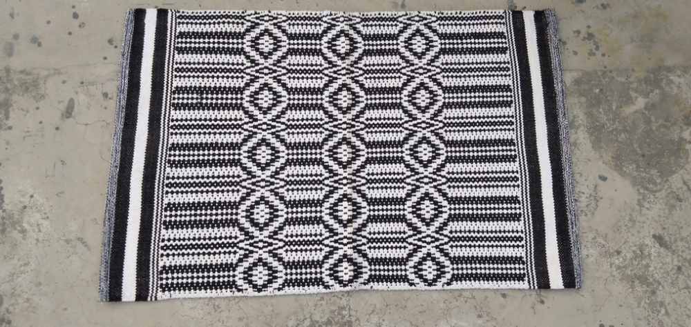 Sun Stripe - Color: Black