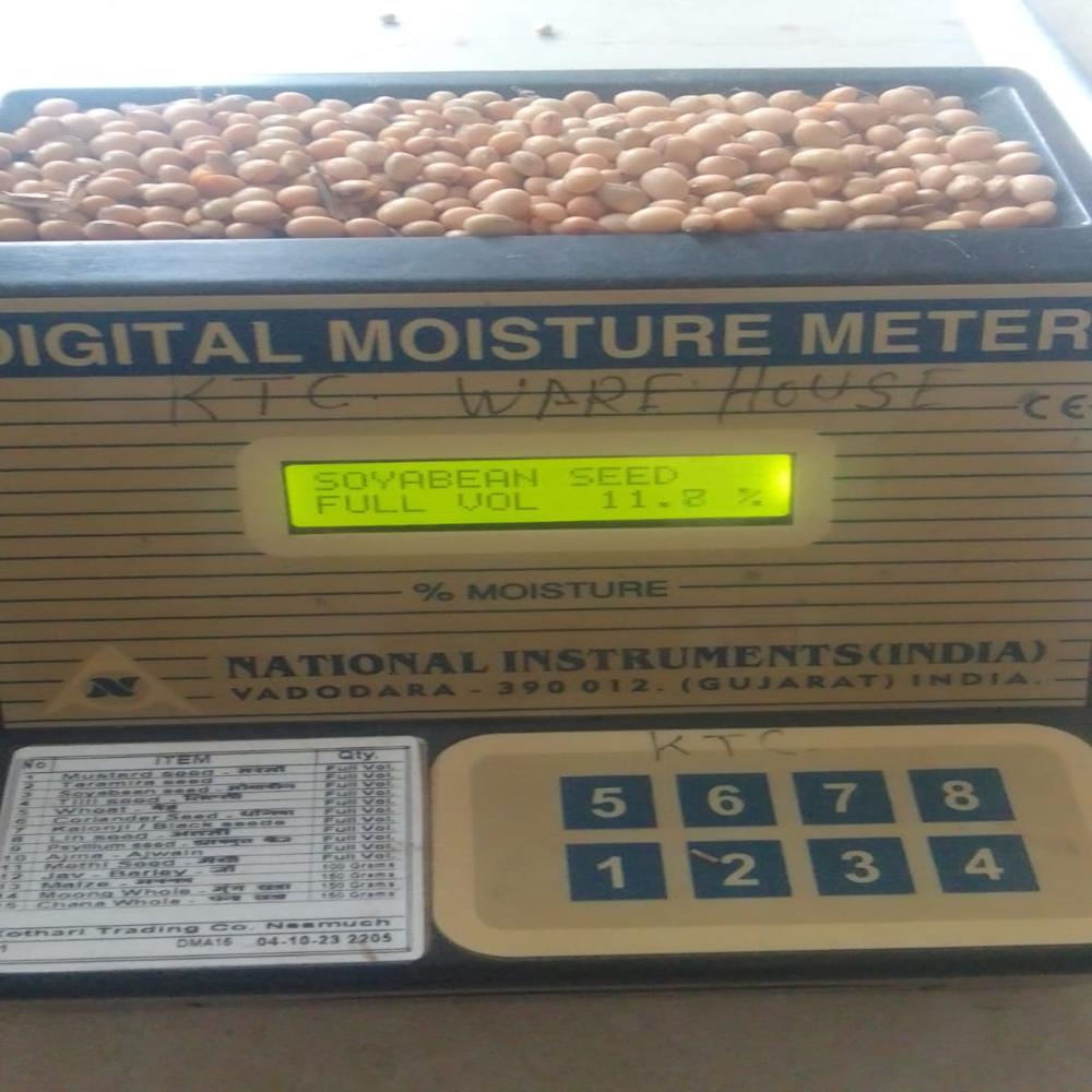 Digital Moisture Meter - Accuracy: .2 %