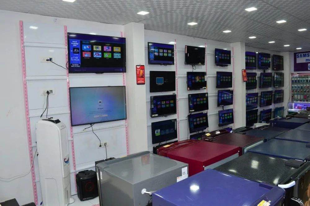 Showroom Display TV Rack