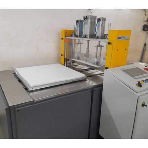 Automatic Sweet Cutting Machine