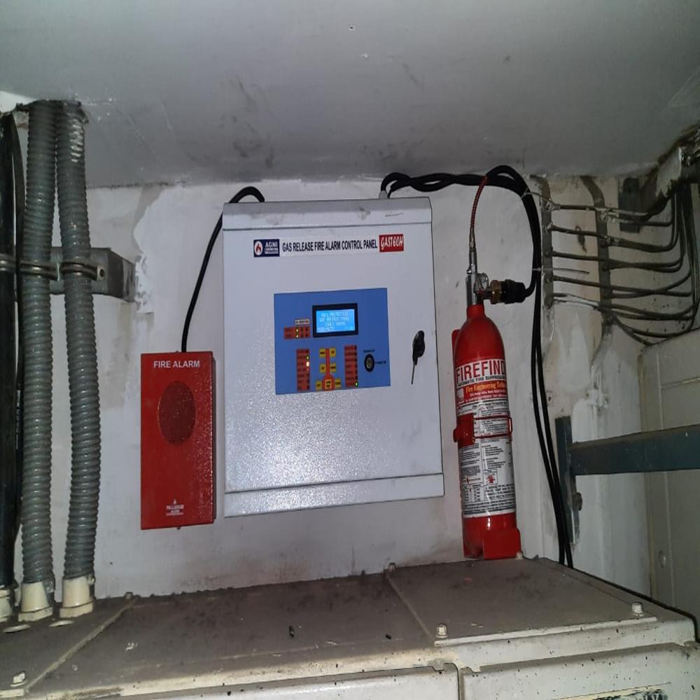 Modular Panel Fire Suppression System - Mild Steel, 4 Kg Capacity, Red Color | Ce & Ul Certified, Automatic Operation, Fire Class C, Discharge Time 7-10 Sec