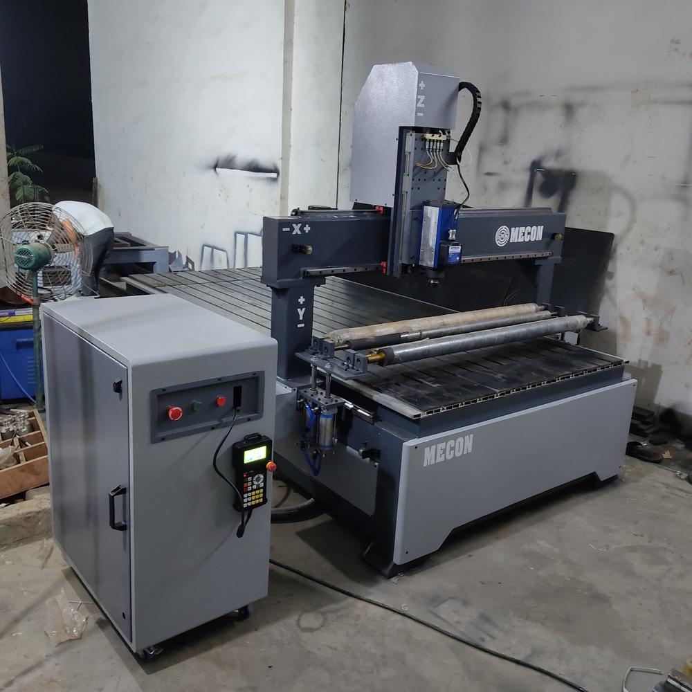 3D CNC Engraving Router Machine With Press Roller 