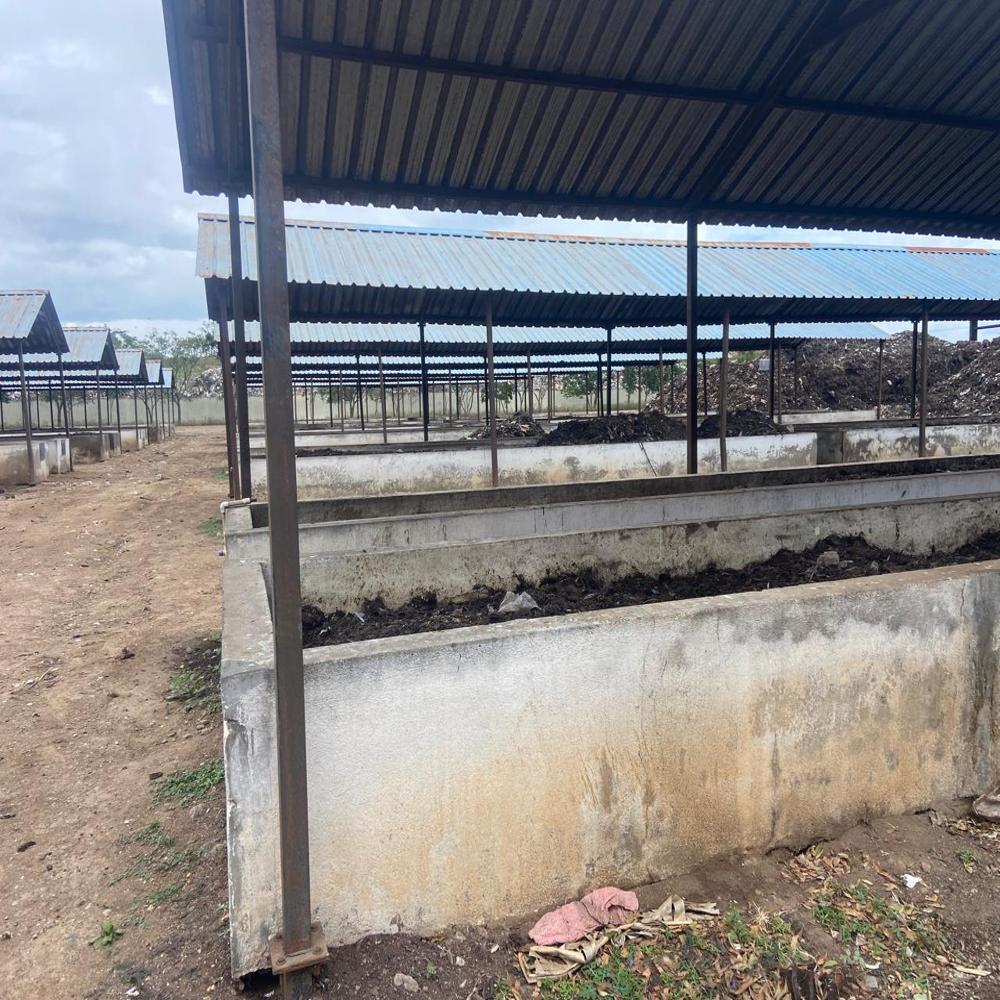 Brown Organic Waste Fertilizer