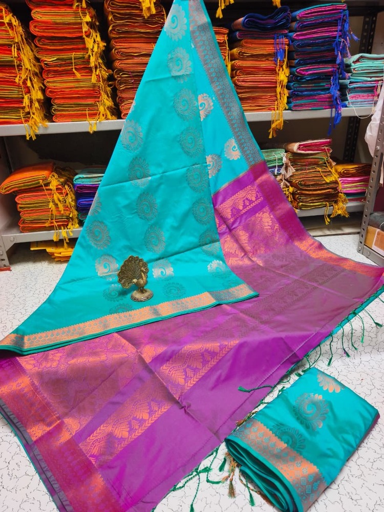 Kanjivaram Border Soft Silk Saree