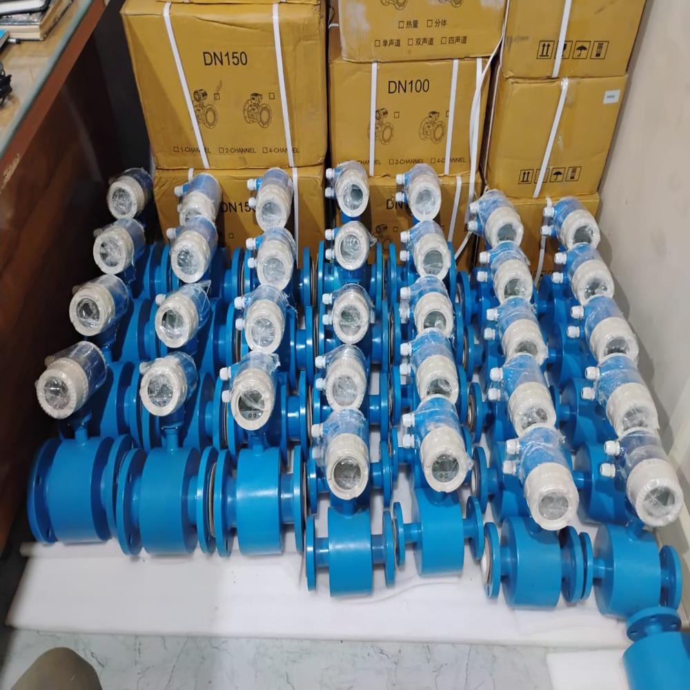 Automatic Electromagnetic Flow Meter - Accuracy: +-0.5 %