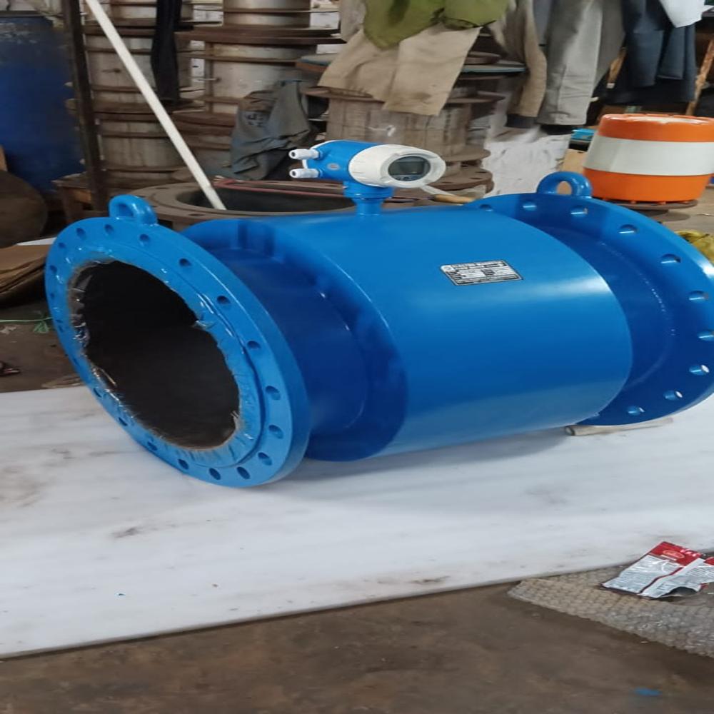 Automatic Electromagnetic Flow Meter - Accuracy: +-0.5 %