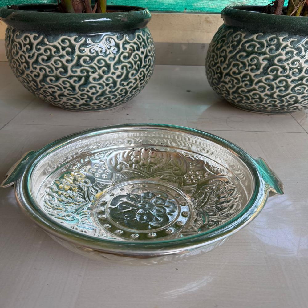  Shiny silvery germansilver urli with handles