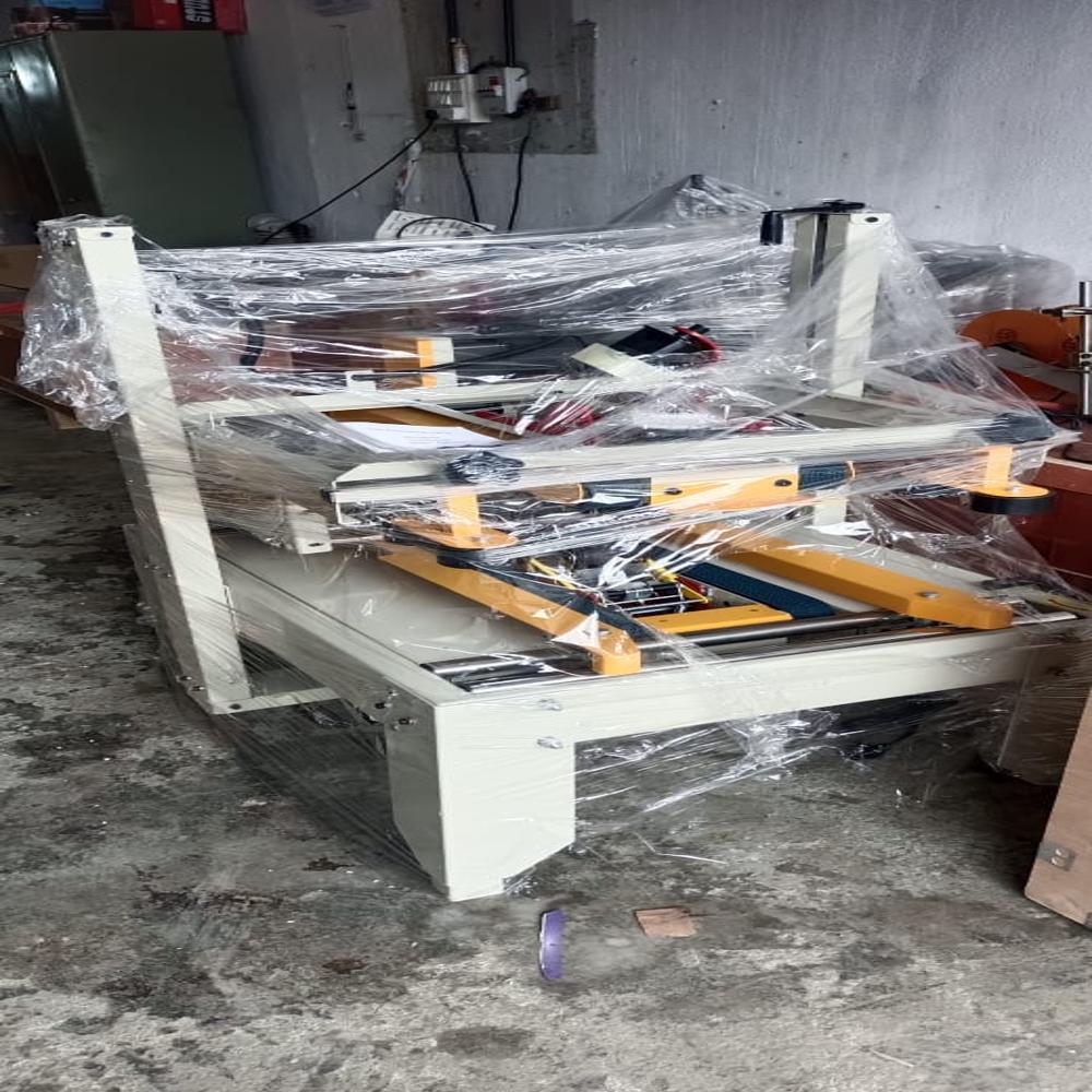 Semi-Auto Carton Sealer Machine Economic