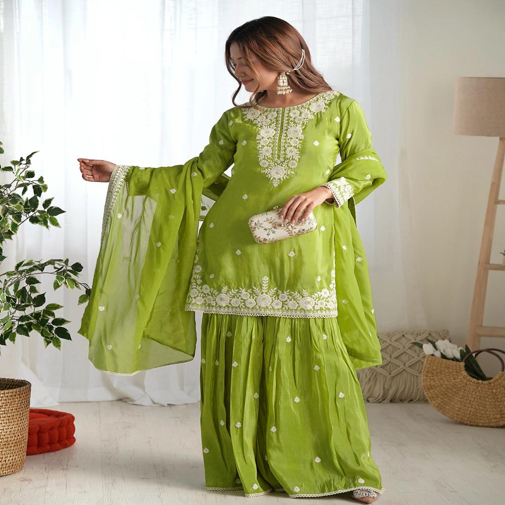 Pista Saiyaara Suit