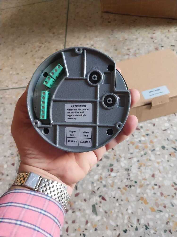 GEMTECH Series 3000 Digital Pressure Gauge Range 0 to 0.250 KPA