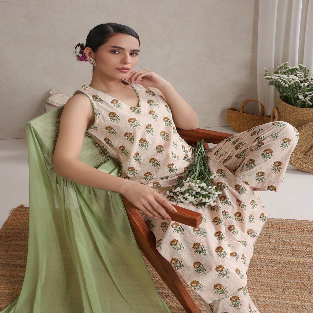 Women Kurta - Color: Cream