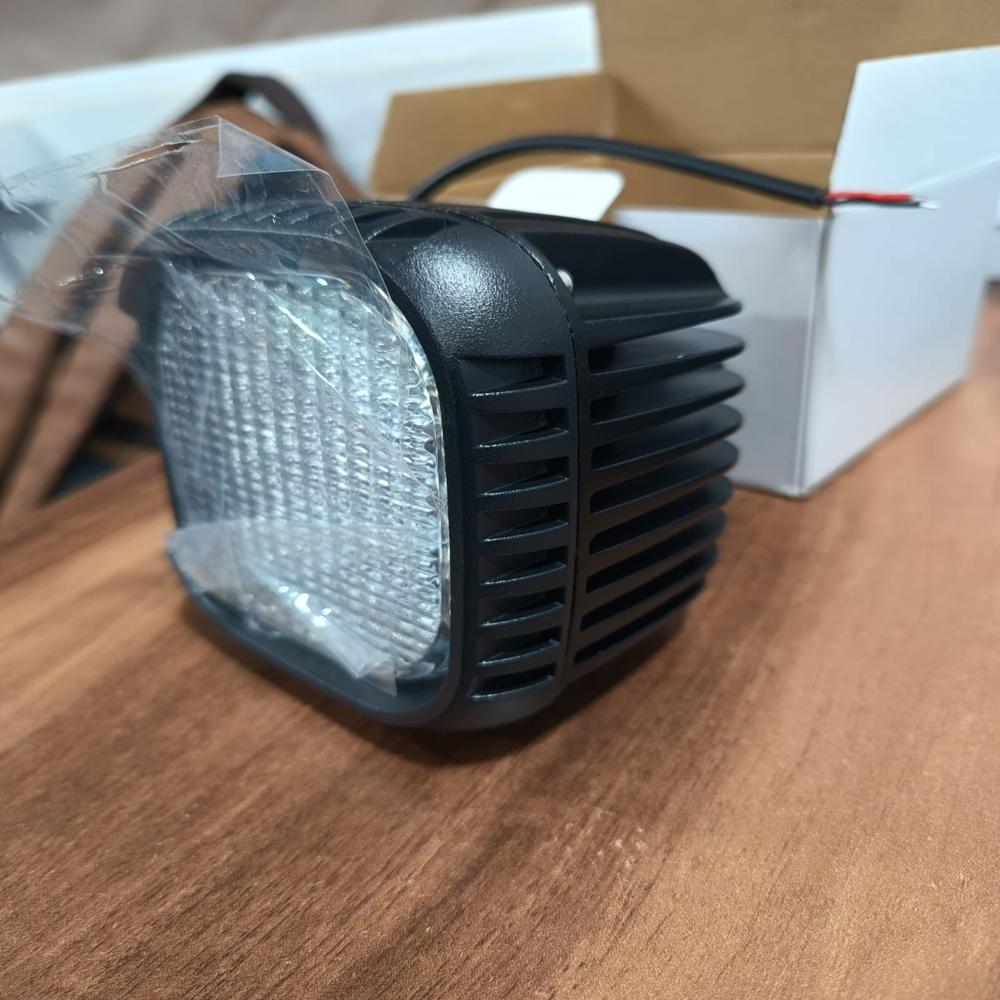 Worklight Led - Charging Voltage: 48 Watt (W)