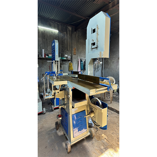 RANDA WITH ATTACHED  AARI