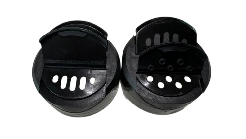 53Mm Spice Cap - Color: Black