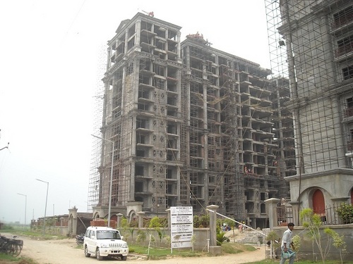 Building Material Lifting Machines