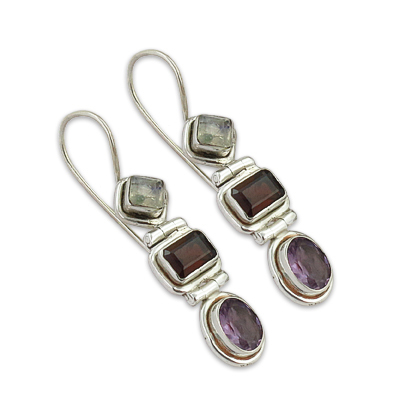 नीलम और गार्नेट रत्न आभूषण