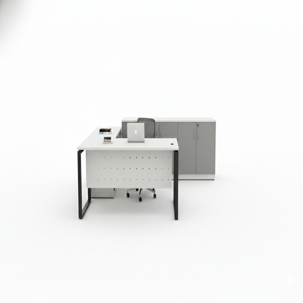 Modular Executive And Manager Desking