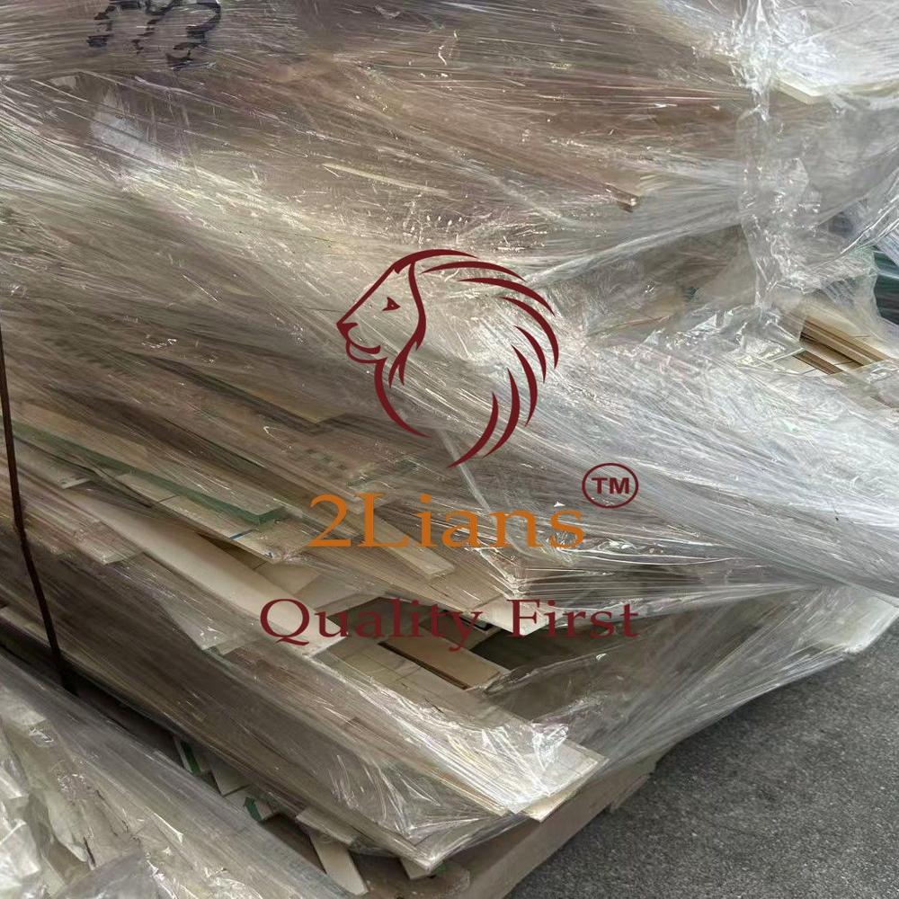 PMMA off cuts strips both casted and extruded / Mostly clean transparent