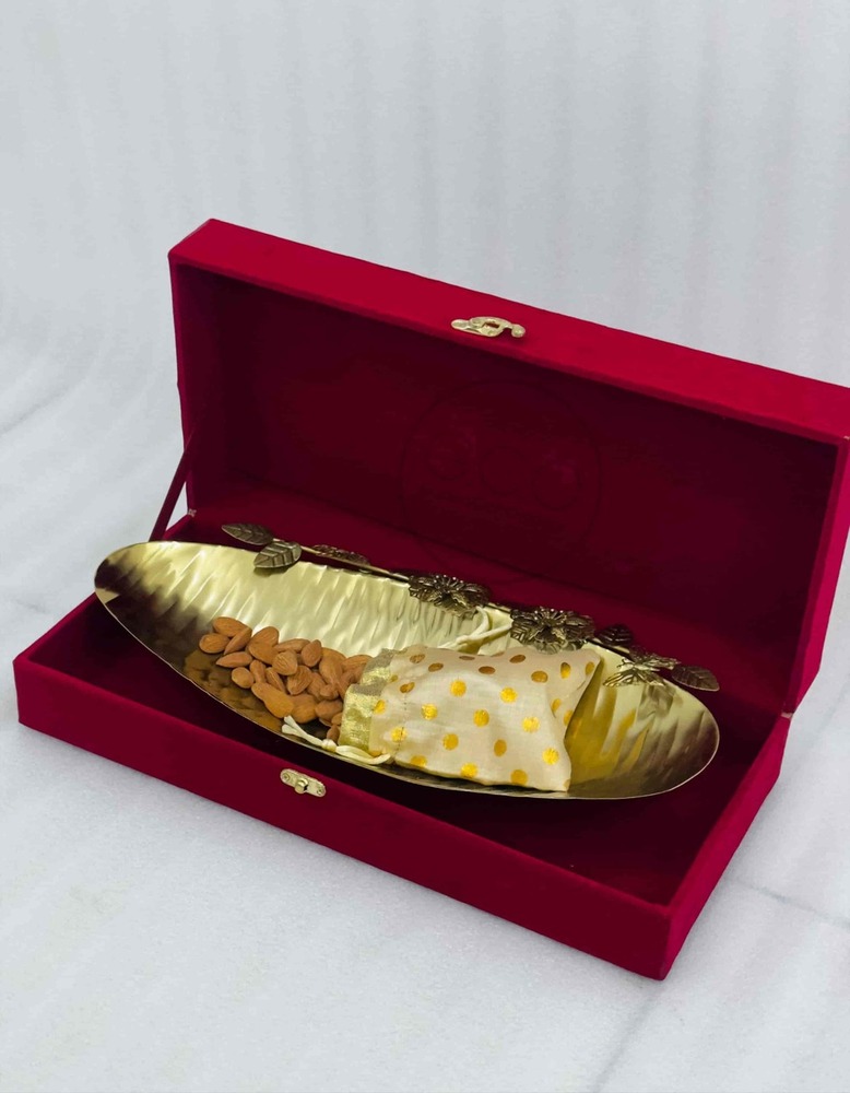 affordable gifitng tray