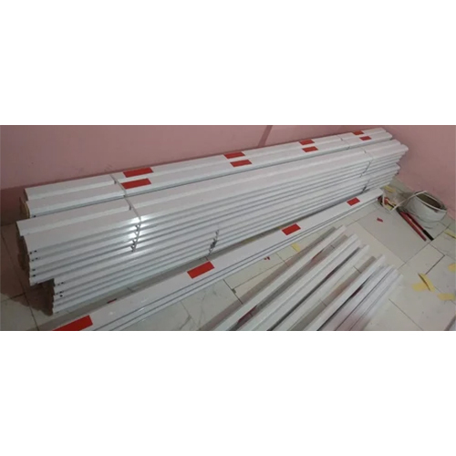 Boom Barrier Arm - Color: White