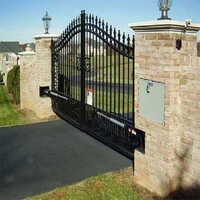 Automatic Swing Gate System - Color: Black