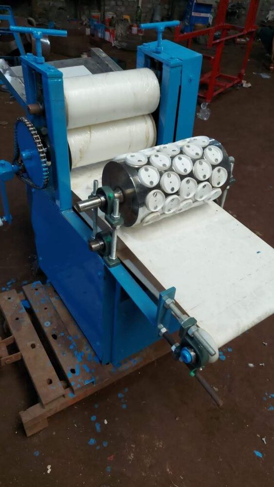 Manual panipuri machine