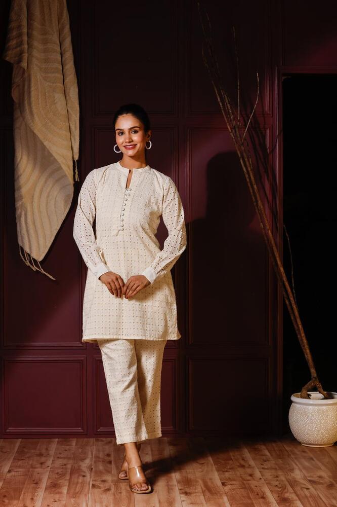 Suvike Kurta Set