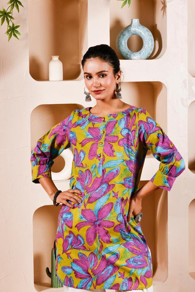 Tarunya Kurta Set - Color: Different Available