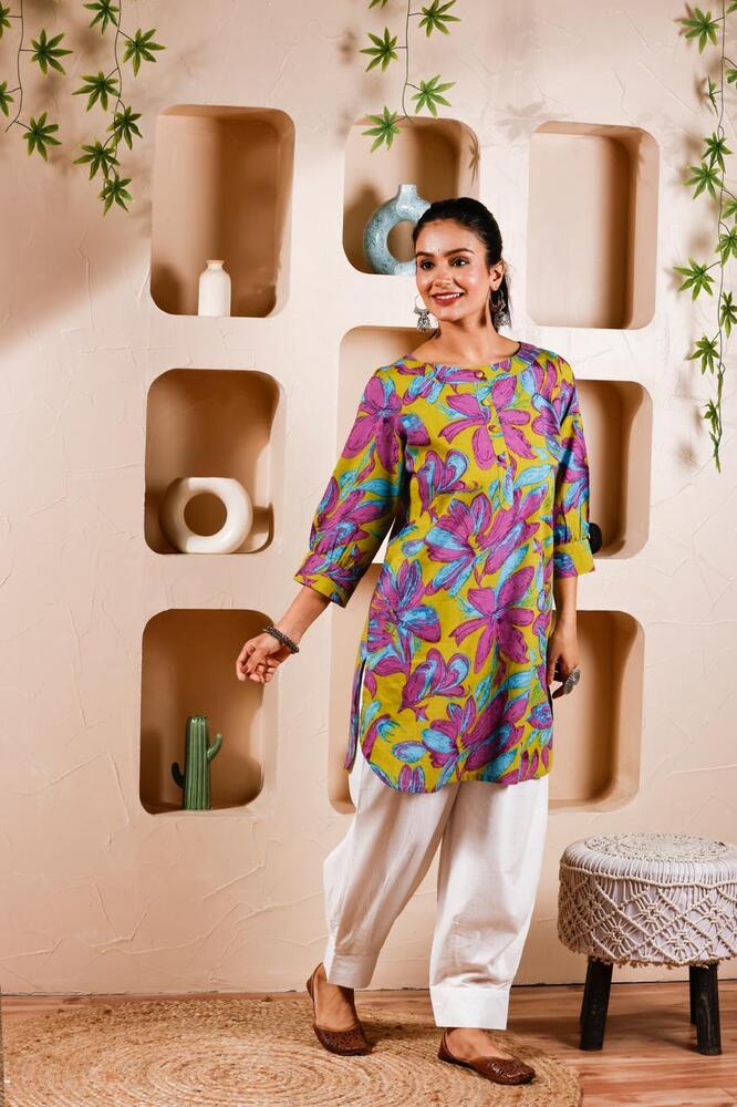 Tarunya Kurta Set - Color: Different Available