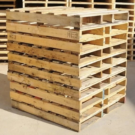 4 Way Pallet - Color: Natural Brown