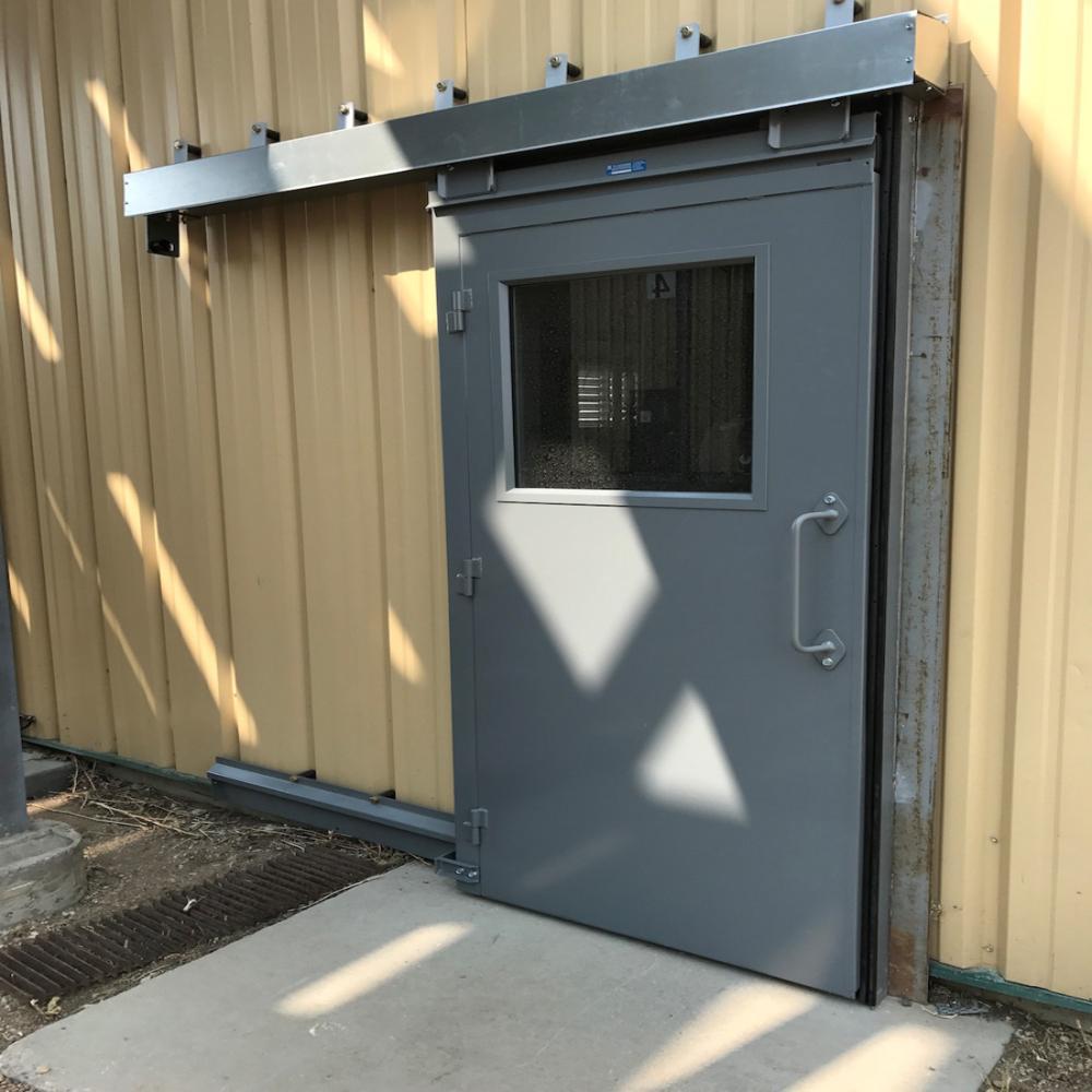 Sliding Doors - Application: Commercial