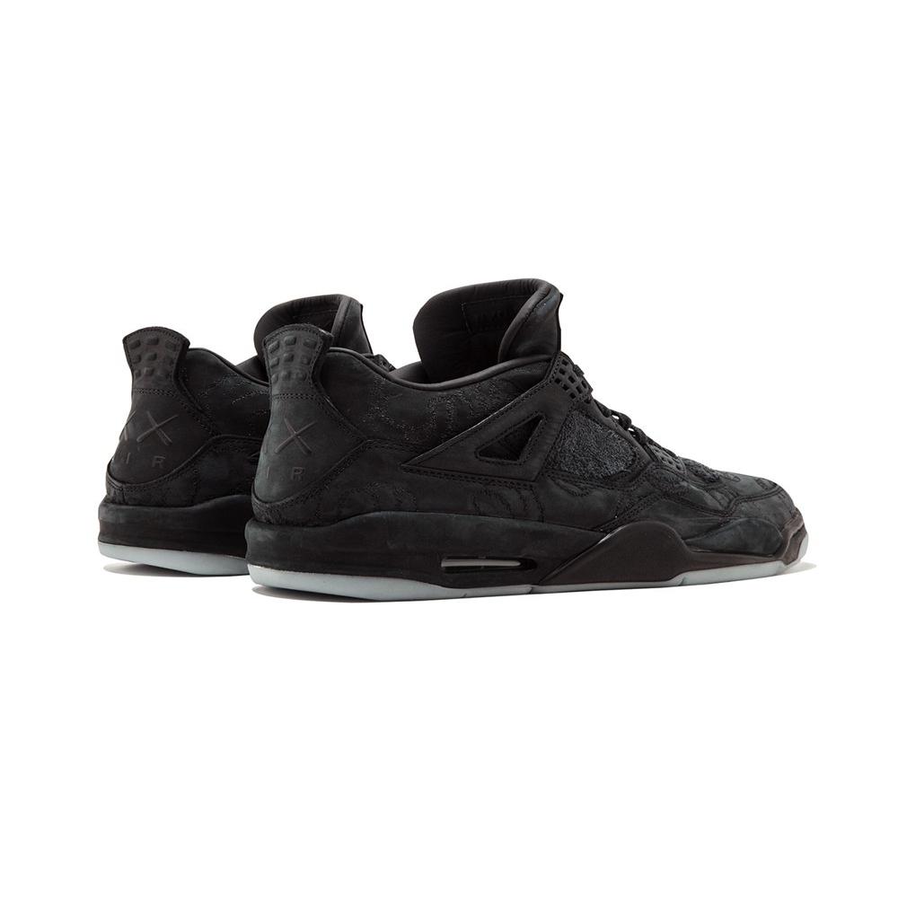  Jordan 4 Retro Kaws Black