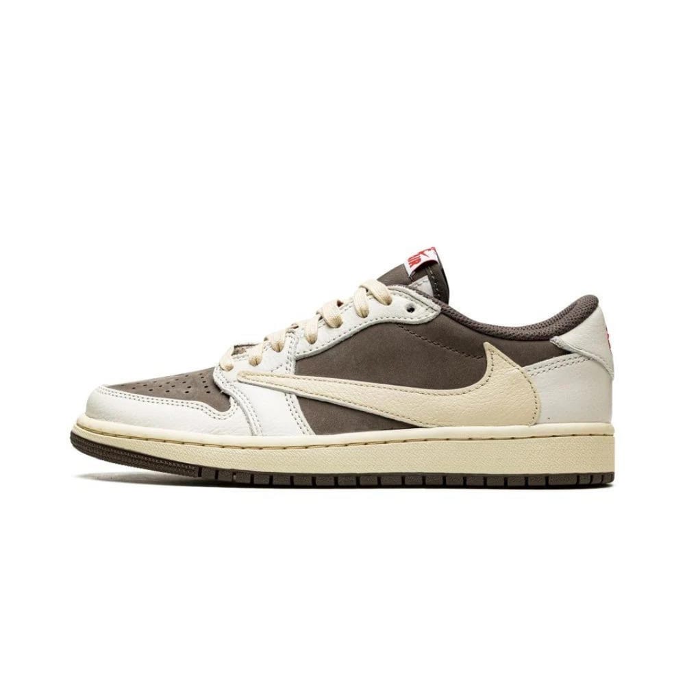 NIKE Jordan 1 Retro Low OG SP Travis Scott