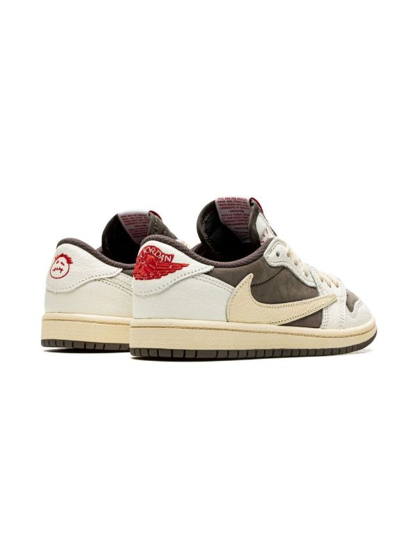 NIKE Jordan 1 Retro Low OG SP Travis Scott