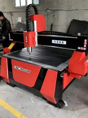 GPT-1325M CNC HEAVY DUTY ROUTER MACHINE