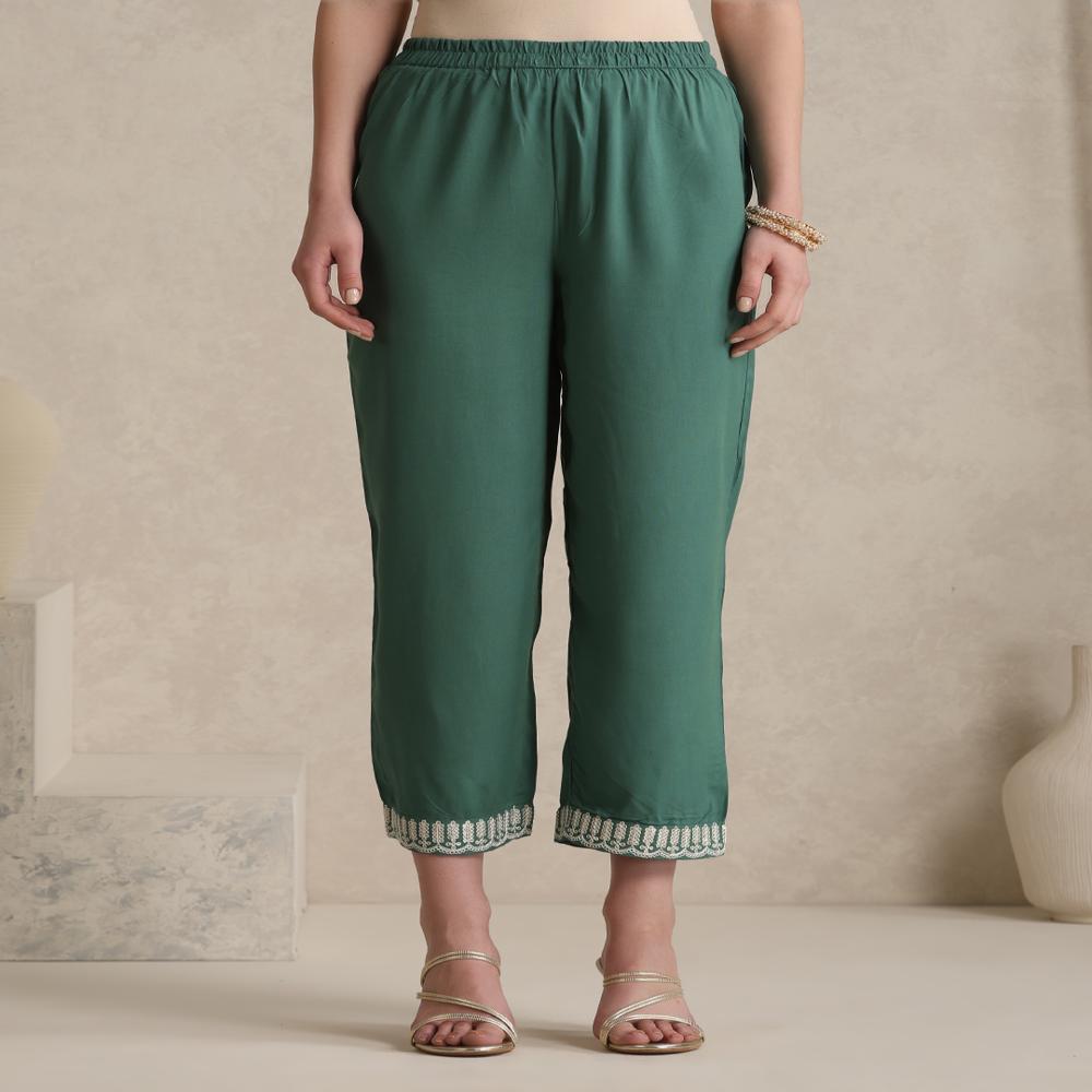 Women Kurta Set - Color: Green