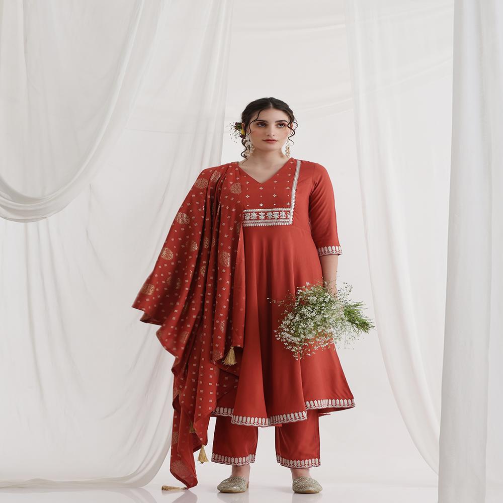 Women Kurta Set - Color: Rust