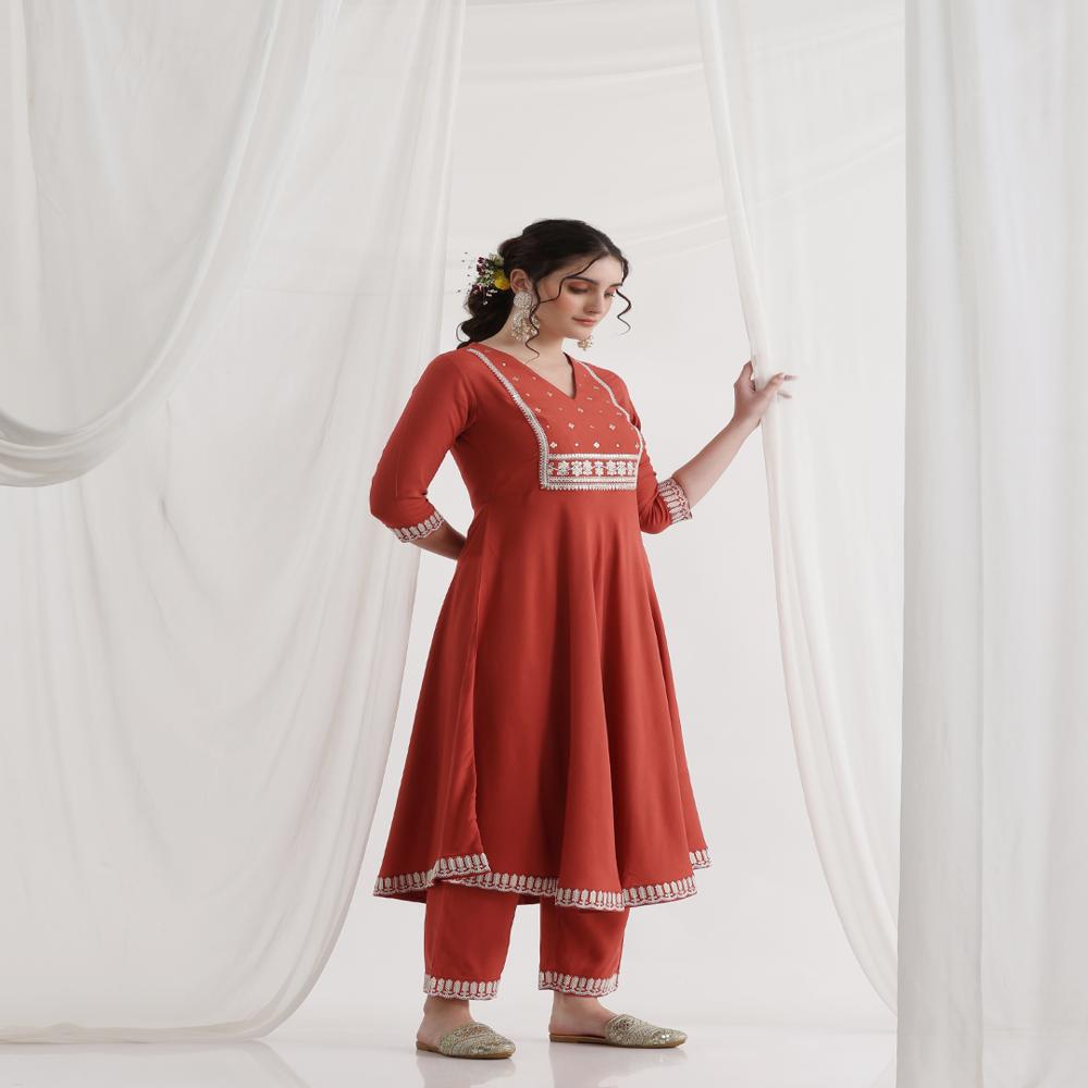 Women Kurta Set - Color: Rust