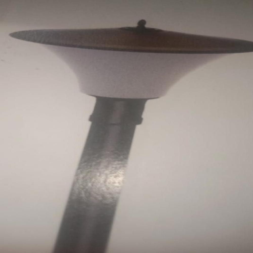 Garden Pole Light - Height: 6 Foot (Ft)
