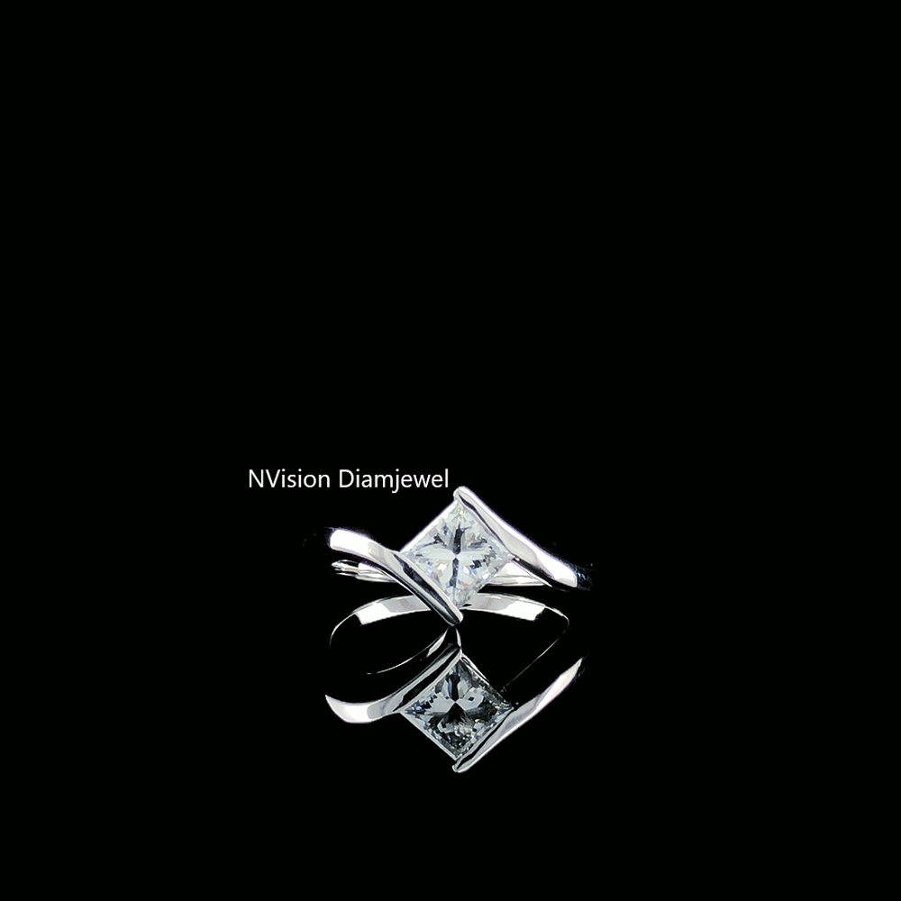 Royal Sparkle Princess Cut Natural Solitaire Ring